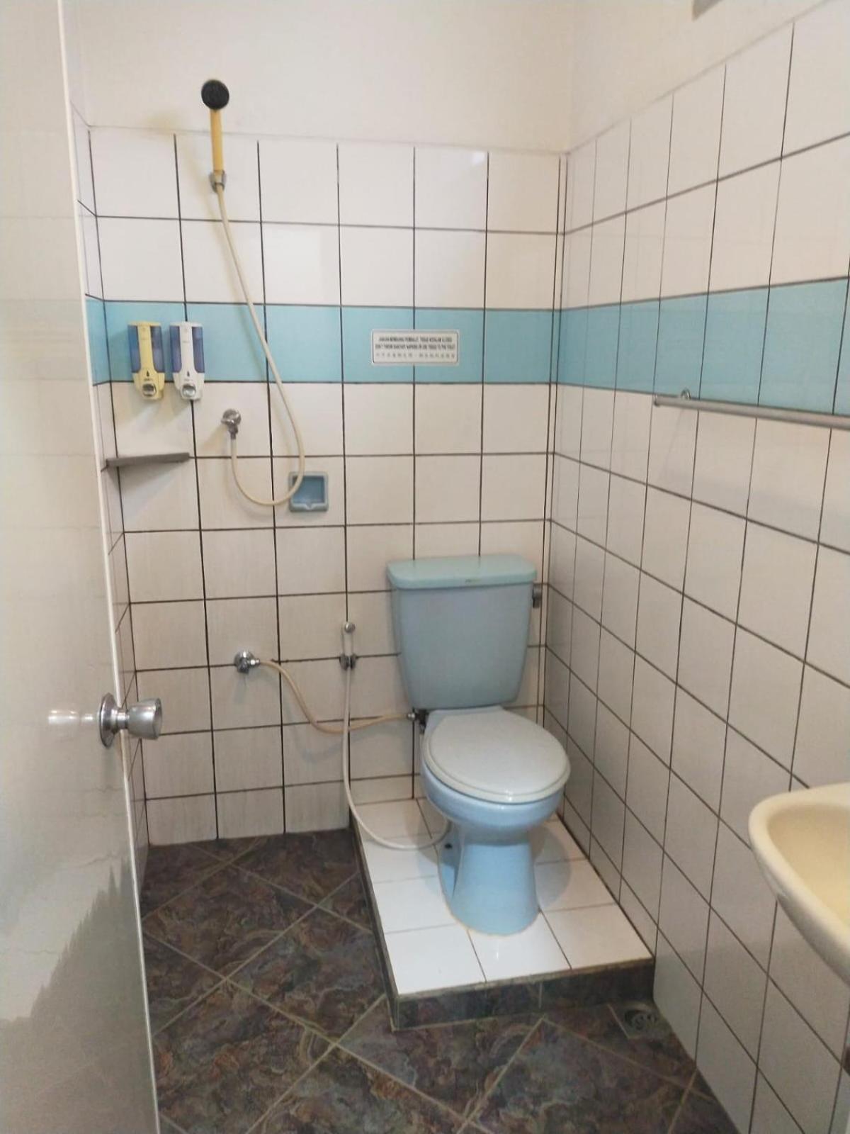 סלמן Hotel Aneka Baru מראה חיצוני תמונה