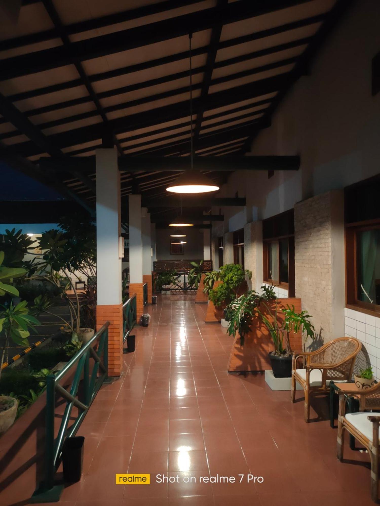 סלמן Hotel Aneka Baru מראה חיצוני תמונה